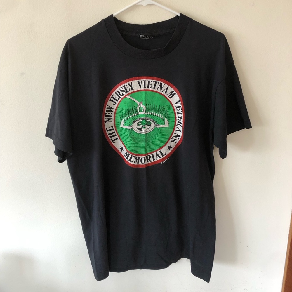 Vintage NJ Memorial Veterans Tee